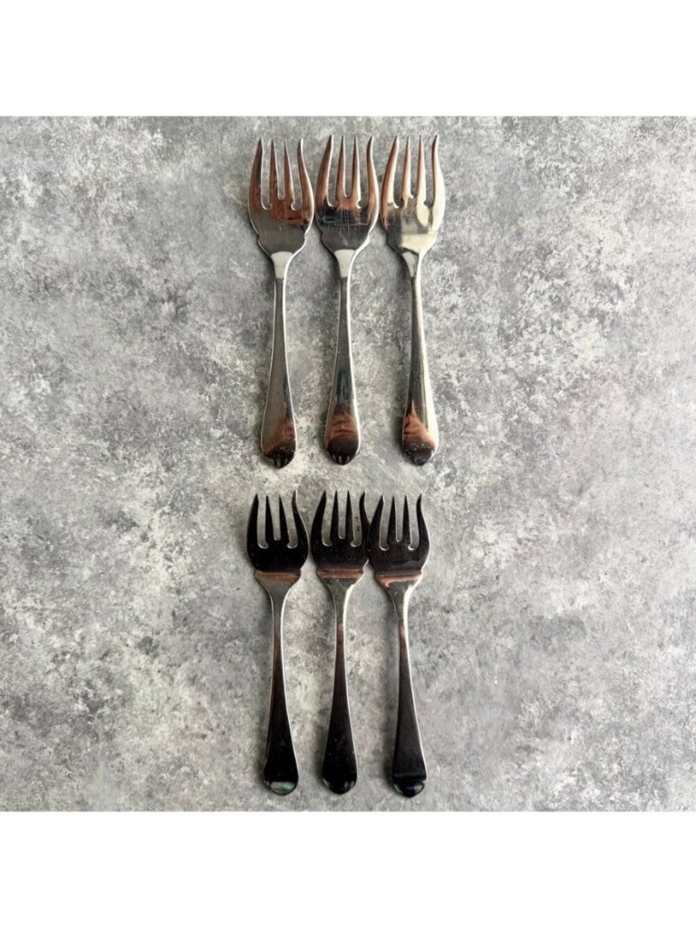 Reed & Barton Jamestown Stainless Flatware Set of 6 Salad Forks 6 1/4"